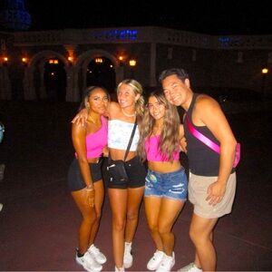 Meet your Posher, Emmaevangeline